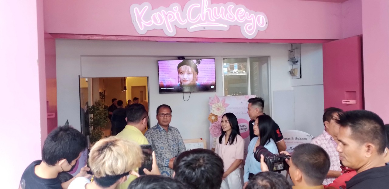 Resmikan Kopi Chuseyo, Wali Kota Makassar: Ini Tempat Luar Biasa
