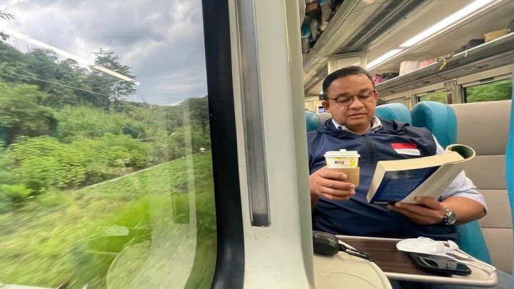 Diduga Sindir Jokowi, Anies Baswedan Berharap KA Parahyangan Tahun Depan Masih Ada anies baswedan ka parahyangan