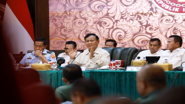 Prabowo Nilai Babinsa dan Koramil Efektif Wujudkan Sistem Pertahanan dan Keamanan Rakyat Semesta