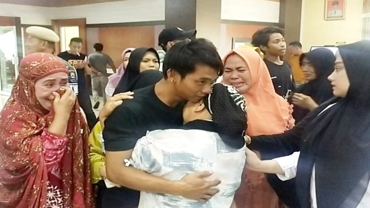 korban kapal tenggelam