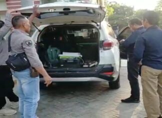 Cium Bau Korupsi, Polisi Datangi Kantor Bupati Jeneponto, Minta Dokumen Keuangan untuk Diperiksa