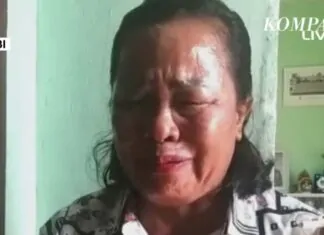 Putri Candrawathi Dituntut 8 Tahun Penjara, Ibu Brigadir J Menangis: Tolong Kami Berikan Keadilan