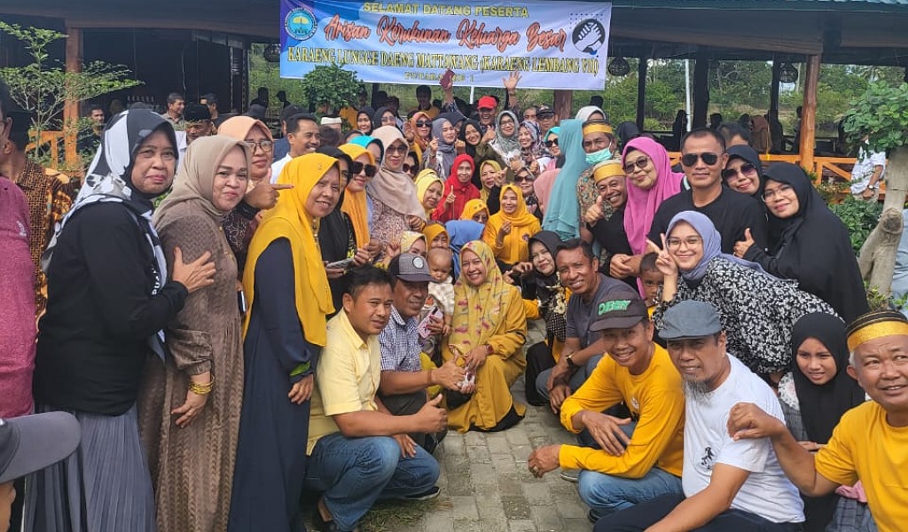 Ratusan Rumpun Keluarga Besar Karaeng Lungge Daeng Mattawang Ikuti Arisan Perdana, Begini Harapan Ketua