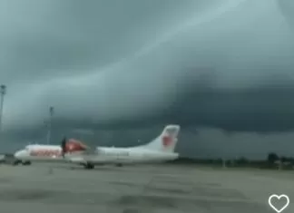 Awan Hitam Seperti Ombak Menggulung di Bandara Sultan Hasanuddin, Ini Penjelasan BMKG