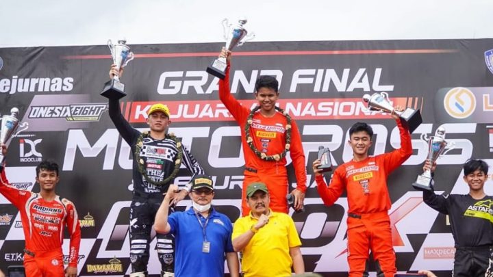 Crosser Astra Honda Racing Team Sapu Bersih Podium di Kejurnas Motocross 2022 astra honda motor