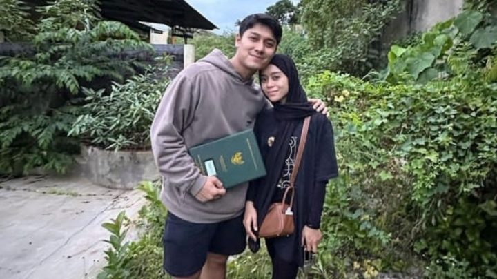 Belikan Lesti Kejora Tanah, Rizky Billar Sentil Netizen: Gue Hanya Numpang Hidup tanah rizky billar
