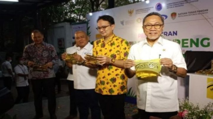 Mendag Batalkan Syarat Pembelian Minyak Goreng MinyaKita Pakai KTP minyakita langka