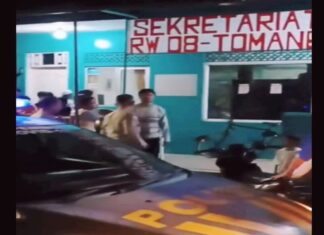 curi handphone orang