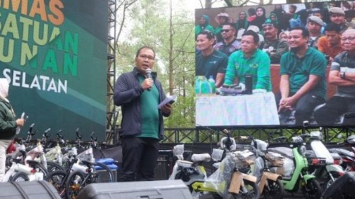 Wali Kota Makassar Danny Pomanto Hadiri Jalan Sehat Harlah ke-50 PPP wali kota makassar
