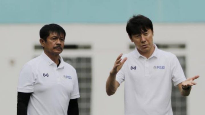 Indra Sjafri dan Shin Tae-yong media vietnam