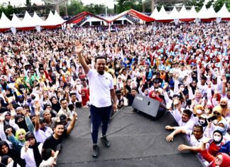 Kaget Dapat Hadiah Umroh di Sulsel Anti Mager, Pelajar SMP di Takalar: Untuk Ibu, Terima Kasih Pak Gubernur