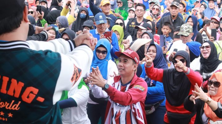 Jalan Sehat Anak Rakyat Kecamatan Biringkanaya Dibanjiri Warga, Panitia: 20 Ribu Peserta Datang jalan sehat anak rakyat