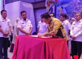 Muzayyin Arif Hadir dalam Kesepakatan Forum Konsultasi Publik Rancangan RPD Sulsel 2024 - 2026