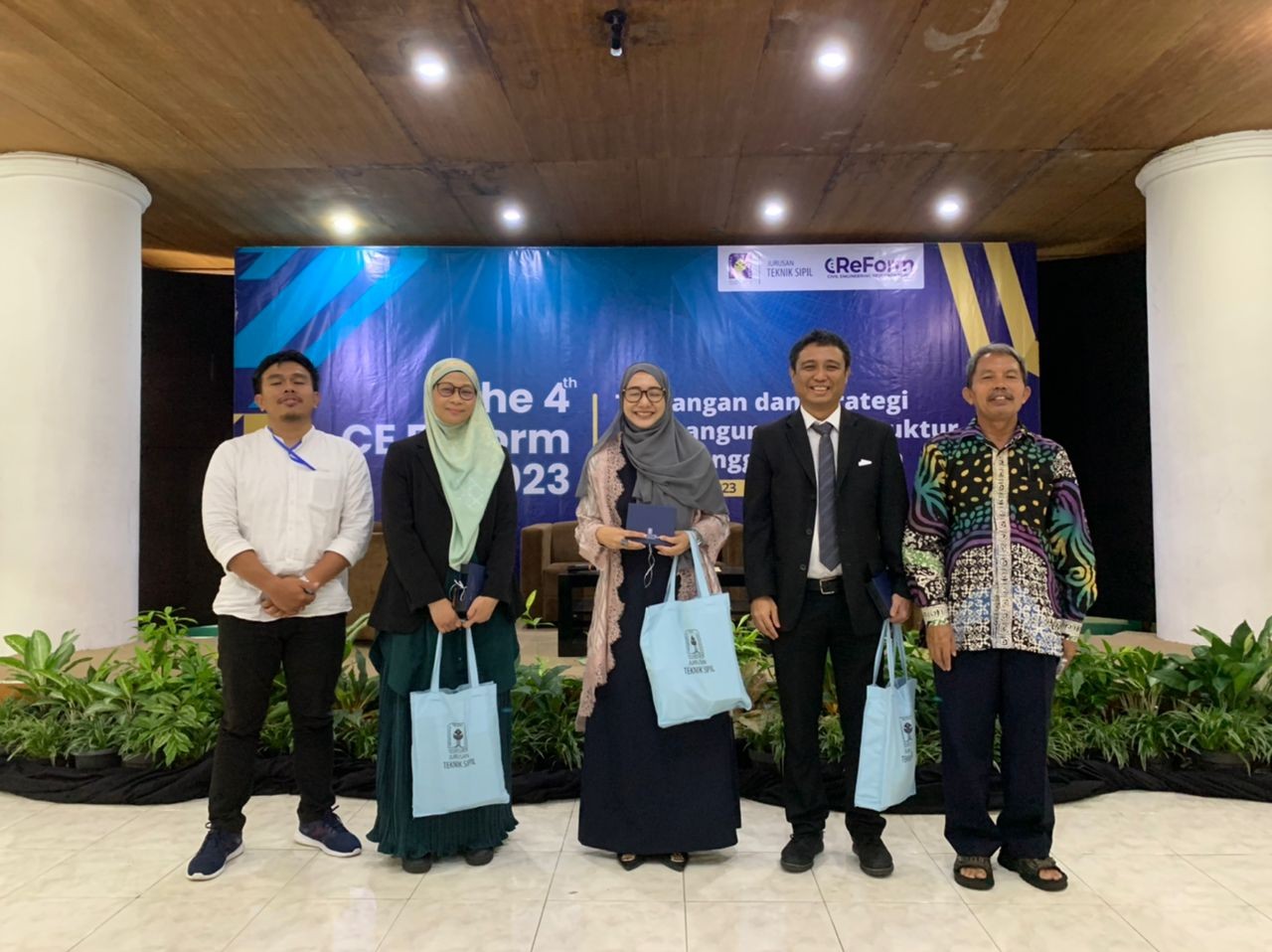 Direktur Eksekutif PII Ir Habibie Razak Didaulat Sebagai Pembicara di Civil Engineering Research Forum UII