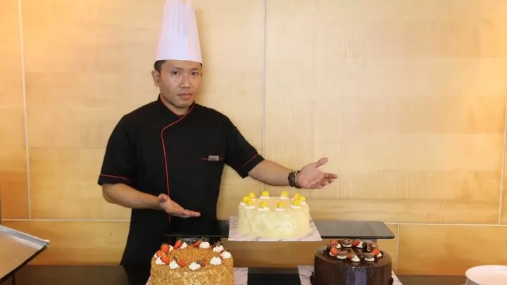 Joko Wiyono Pastry Chef aston