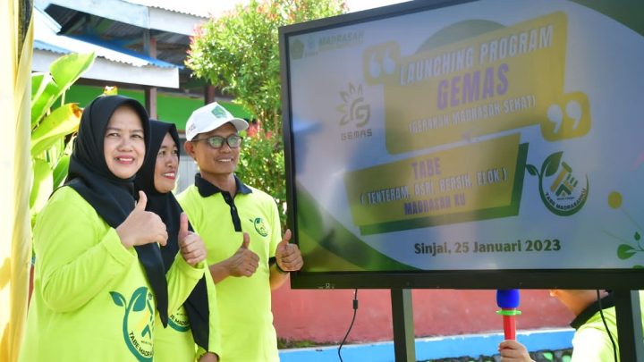 Wabup Andi Kartini Ottong Luncurkan Program Gemas dan Tabe di MTSN 1 Sinjai Program GEMAS