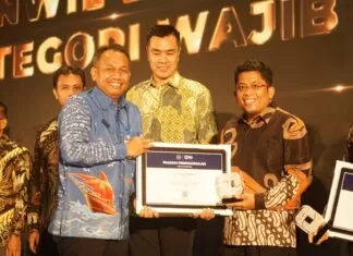 Berkontribusi Pajak Tertinggi, Semen Tonasa Sabet Penghargaan