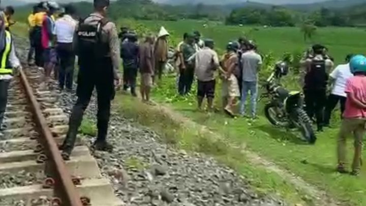 Seorang Pria Asal Kabupaten Barru Tewas Ditabrak Kereta Api Trans Sulawesi tewas ditabrak kereta api
