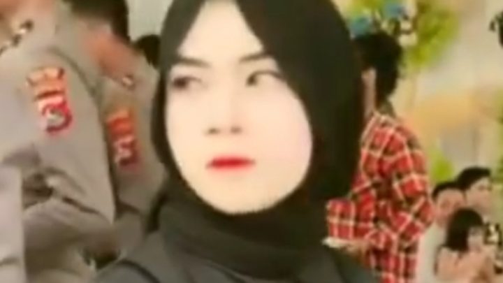 cari perhatian polisi