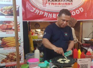 Rasakan Kelezatan Takoyaki dan Okonomiyaki dari Kanayama, Japanese Street Food di Kota Makassar