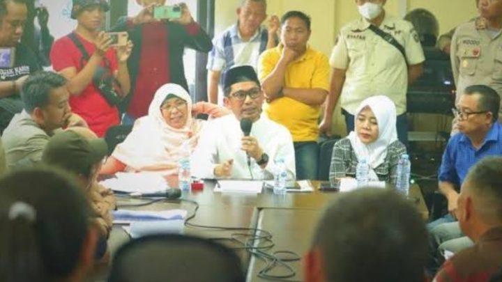 Komisi B DPRD Makassar Lakukan Mediasi PK5 Losari dengan Dinas Pariwisata Perihal Relokasi dprd makassar