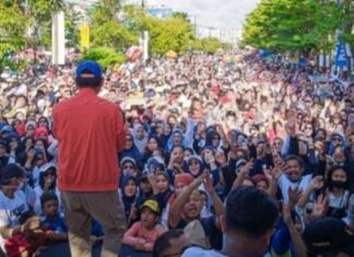 Gelar Jalan Sehat di Panakkukang, Ketua DPRD Makassar Rudianto Lallo Didoakan Jadi Wali Kota