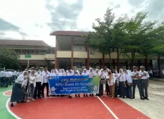 Sasar Pemilih Pemula, KPU Makassar Sosialisasi Pemilu 2024 di Sejumlah Sekolah