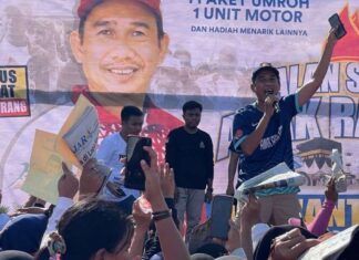 Ketua DPRD Makassar Rudianto Lallo Kampanye Anti Pencemaran Lingkungan Hidup di Pulau Sangkarrang