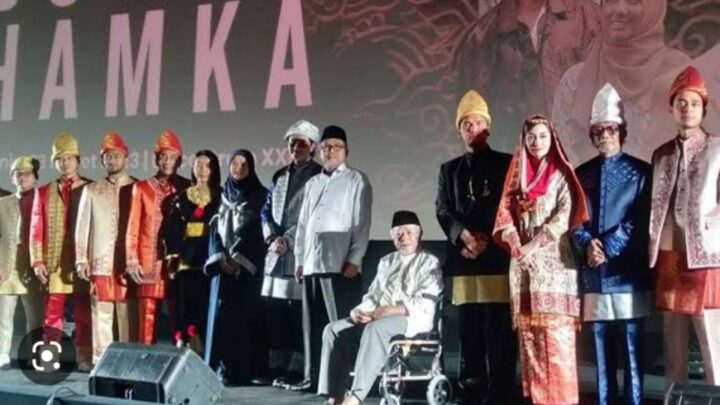 Perankan Sosok Buya Hamka, Vino G Bastian Sempat Takut Tirukan Gaya Ceramah Sang Ulama buya hamka