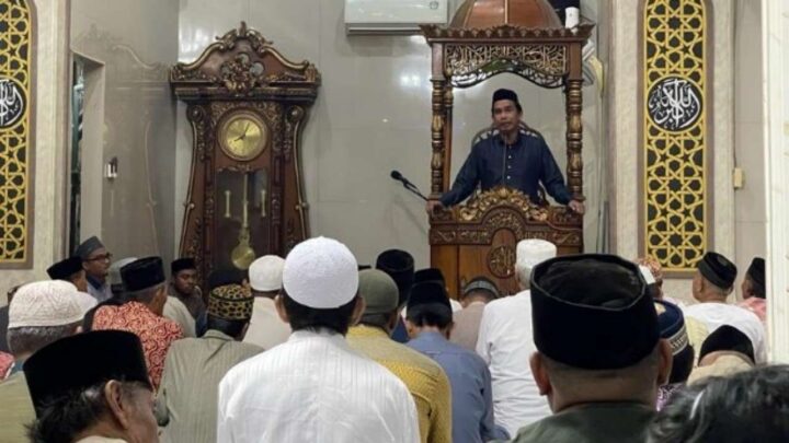 Ceramah Tarwih di Tallo, Ketua DPRD Makassar Rudianto Lallo Singgung Kehebatan Karaeng Pattingalloang dprd makassar