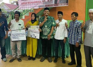 Anggota DPRD Sulsel Adam Muhammad Salurkan Bantuan Motor Tiga Roda dan Ambulans untuk Masyarakat
