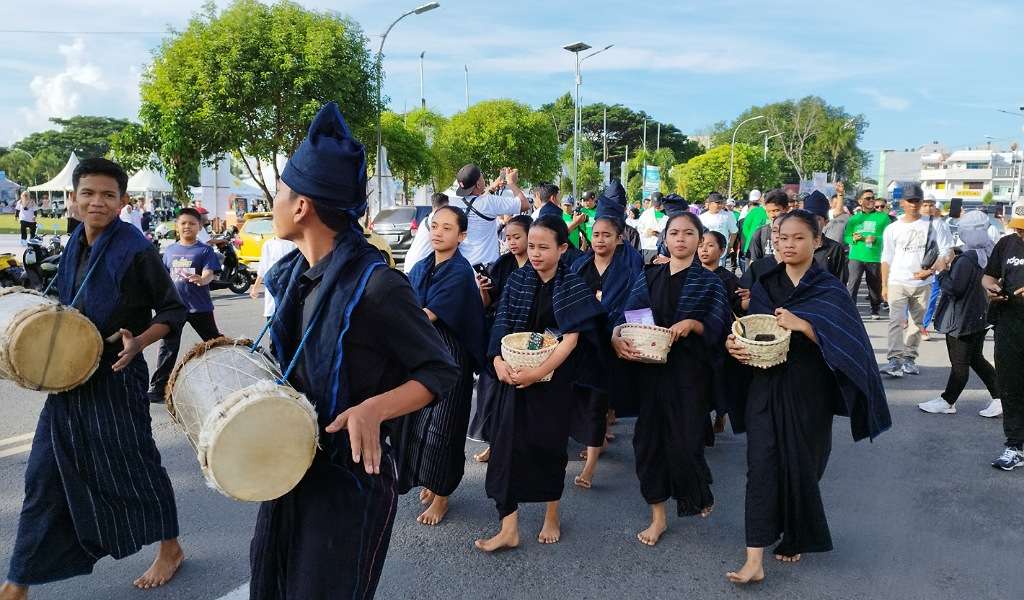 Bupati Andi Utta Lepas Peserta Jalan Sehat Bersama BUMN di Bulukumba