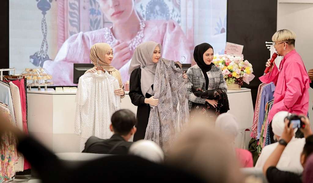 Rayakan Momen Ramadan Bersama Keluarga Lebih Hangat Bareng Koleksi Terbaru Donna