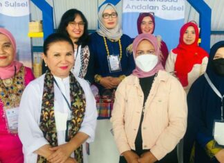 Iriana Joko Widodo Kagum dengan Produk Unggulan Pameran Dekranasda Andalan Sulsel