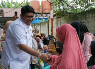 Silaturahmi dengan Emak-emak, Aan Sosialisasikan Prabowo Presiden 2024