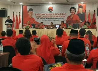 Hasto Kristiyanto Minta Kader PDIP Sulsel Gotong Royong Untuk Perolehan Kursi di Daerah Yang Lemah