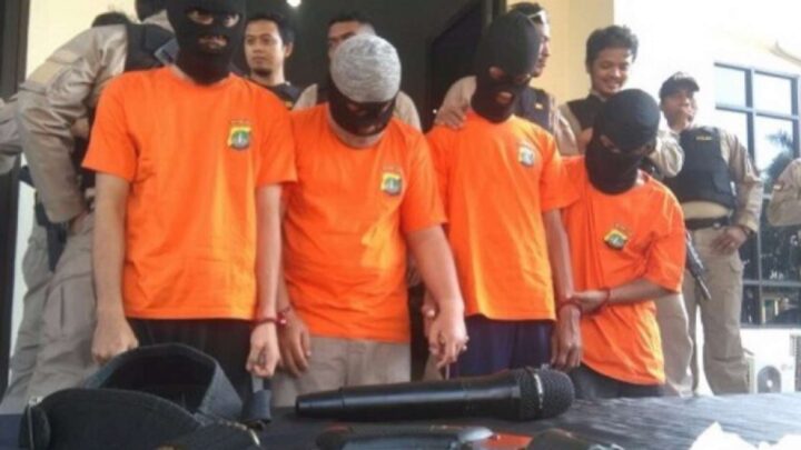 Empat Pelaku Perampokan Nasabah Bank Tertangkap di Bekasi nasabah bank