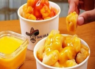 Menikmati Sensasi Tahu Gila Makassar, Kuliner yang Bikin Ketagihan