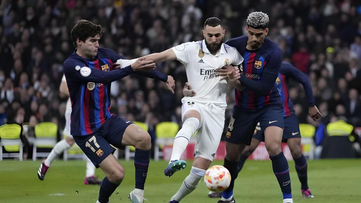 Gagal Lepaskan Tembakan Tepat Sasaran ke Gawang Barcelona, Real Madrid Kalah 0-1 real madrid vs barcelona