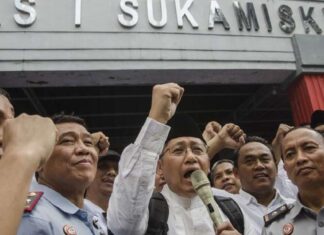 demokrat anas urbaningrum