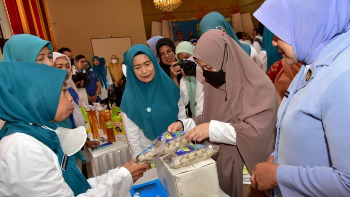 Pemprov - PKK Sulsel Gelar Pasar Murah Pelita Ramadan Pemprov Sulsel