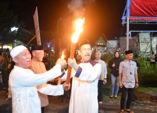 Sekda Kota Palopo Lepas Peserta Takbir Keliling Idul Fitri 1444