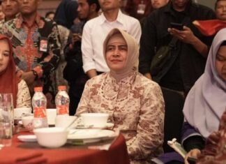 Puncak Peringatan Otda 2023, Ketua TP PKK Makassar Hadiri Malam Apresiasi Kinerja Pemda