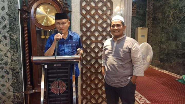 Jemaah Masjid Al-Markaz Tinggal di Papua, Dapat Hadiah Umrah Karunia Ramadan jemaah papua