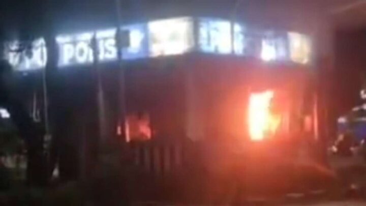 Tangkapan layar video viral pos Polisi di Kota Makassar diserang OTK/Instagram @makassar_iinfo pos polisi makassar