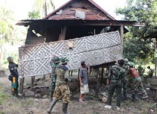 Puluhan Tahun Hidup Sebatang Kara di RTLH, Rumah Kamange Direhab Satgas TMMD Ke-116