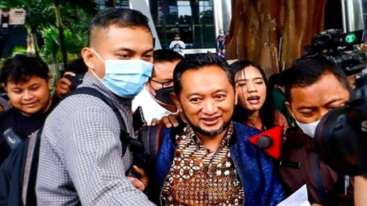 KPK Tetapkan Kepala Bea Cukai Makassar Jadi Tersangka Dugaan Penerimaan Gratifikasi kepala bea cukai makassar