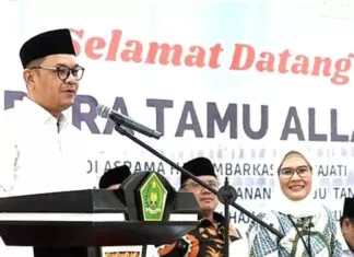 Banyak yang Lansia, Anggota DPR RI Imbau Jemaah Haji Saling Bantu Satu Sama Lain