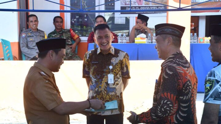 Farid Kasim Saksikan Sertijab Lurah di Kecamatan Wara Kota Palopo Farid Kasim Judas