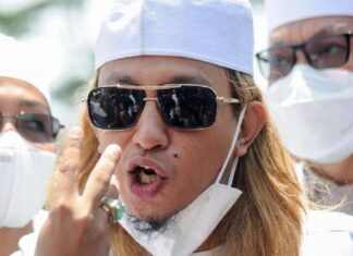 pengacara habib bahar